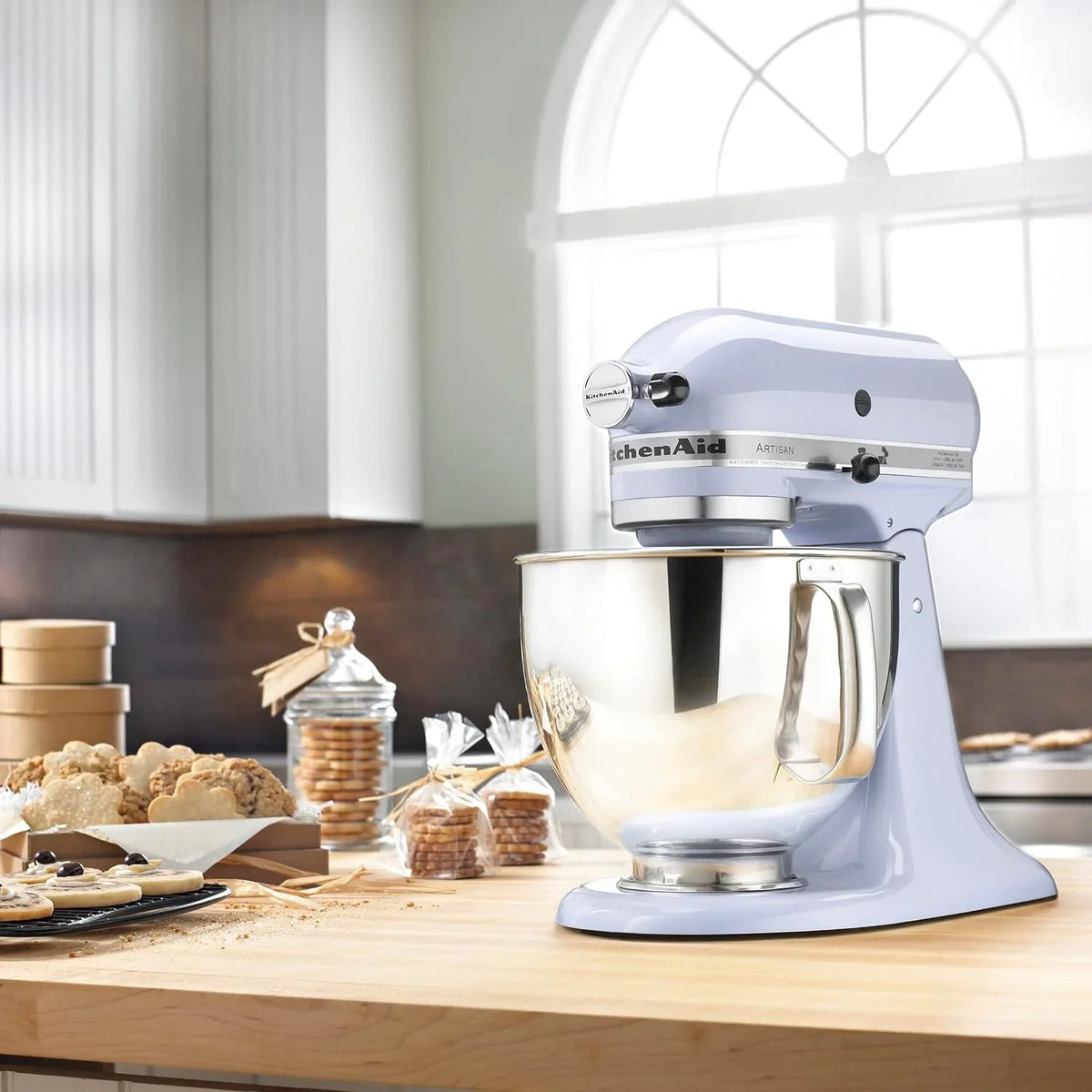 KitchenAid Artisan Series 5 Quart Tilt-Head Stand Mixer